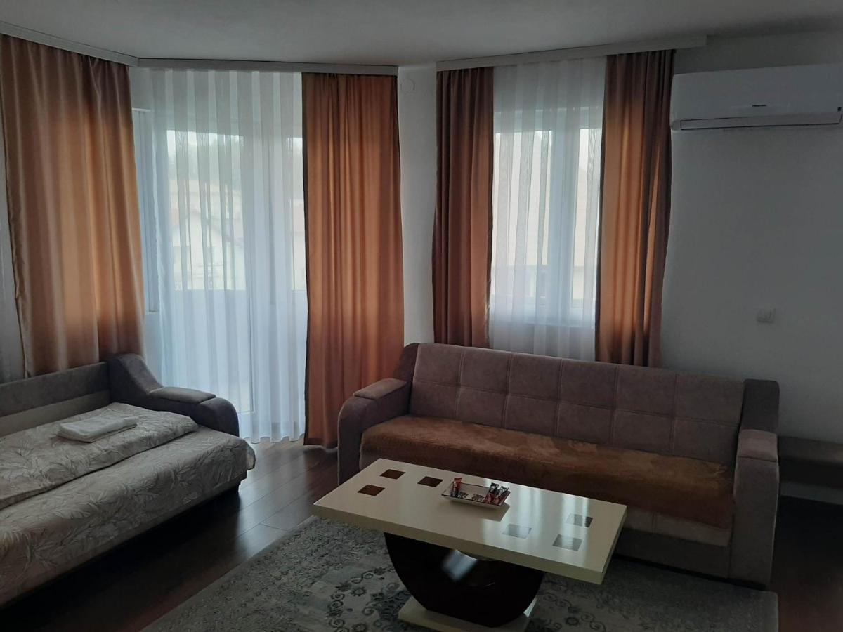 Bed and Breakfast Vila Centar Mb Сьєниця Екстер'єр фото